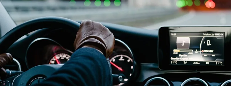 Best Winter Driving Gloves- Buyer’s Guide