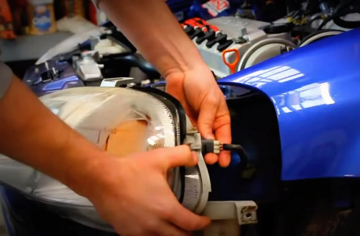 Reseal Headlights - Unfastening