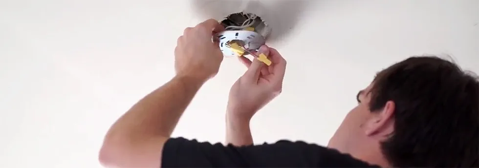 Application of the Mounting Plate