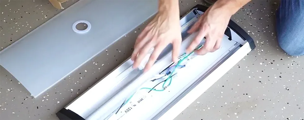 Exposing of the Wire