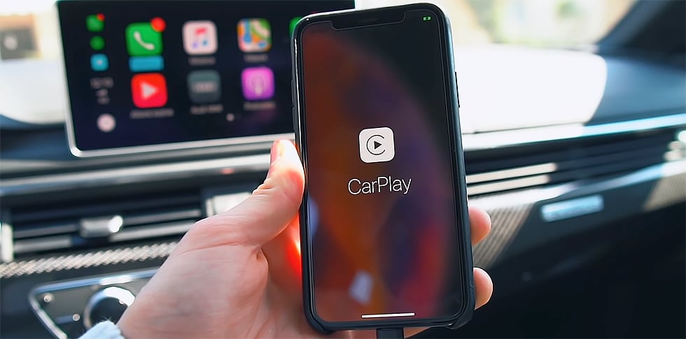 How Apple CarPlay works